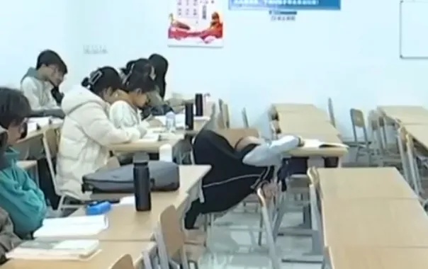 当你觉得坚持不下去的时候,不妨看看他 当你觉得坚持不下去的时候,不妨看看他