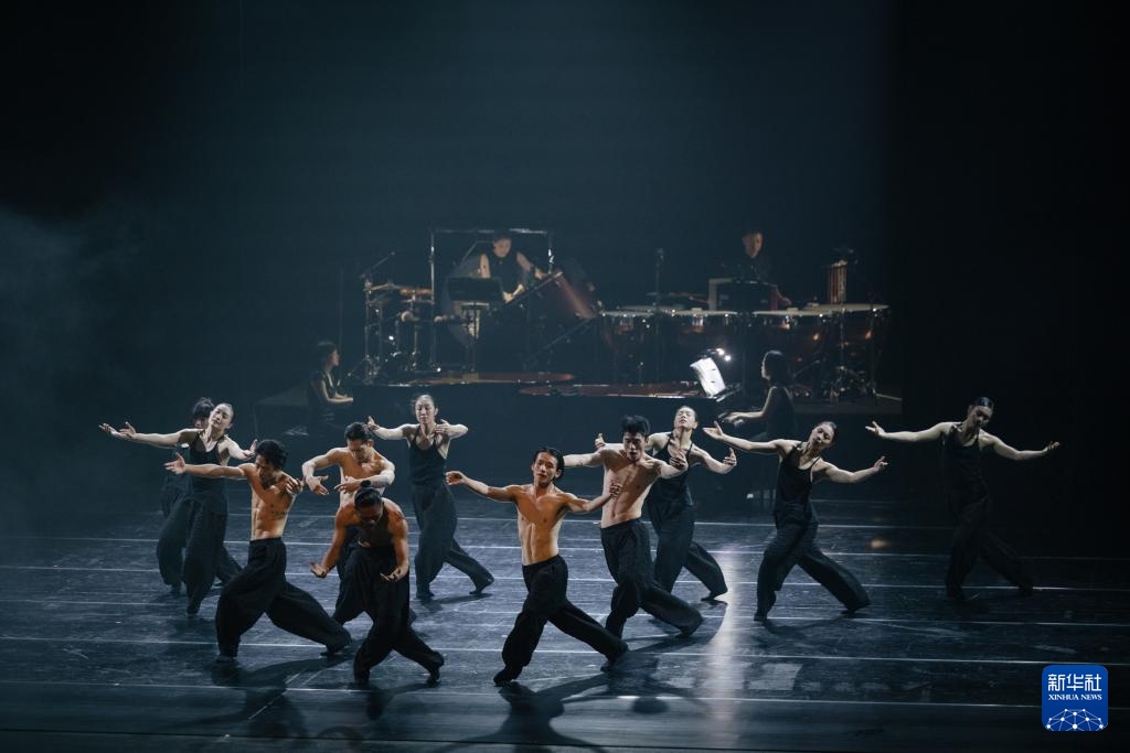 2025当代青年舞蹈双年展在上海举行