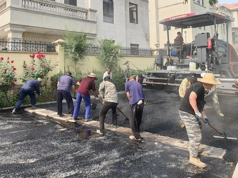 北京一小区靠居民众筹修公共区域，可行吗？