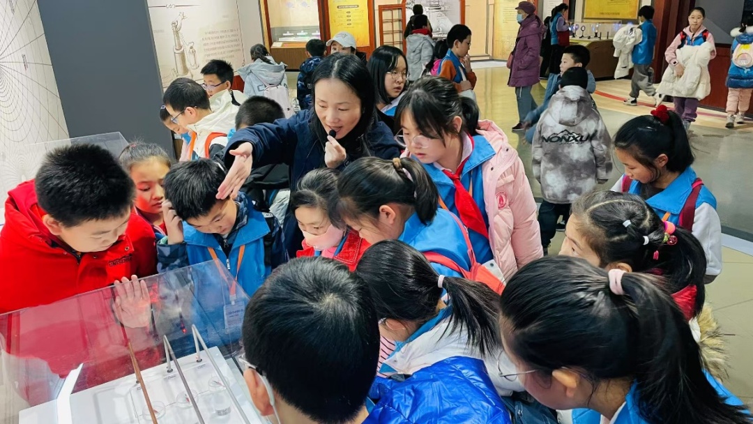 北京科学中心2025年秋季学期 “馆校合作”活动正式启动! 北京科学中心2025年秋季学期 “馆校合作”活动正式启动!