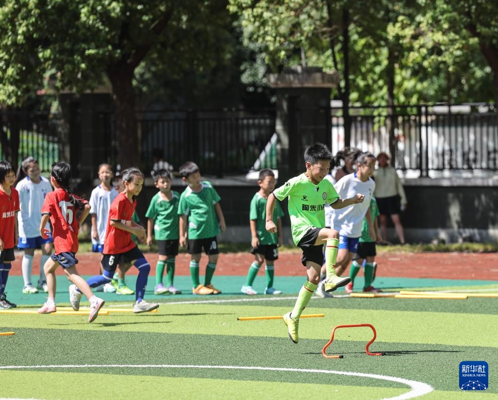 浙江诸暨：做足准备迎开学