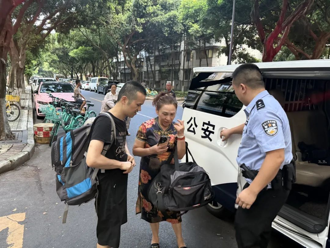 成都民警撒谎,全网点赞! 成都民警撒谎,全网点赞!