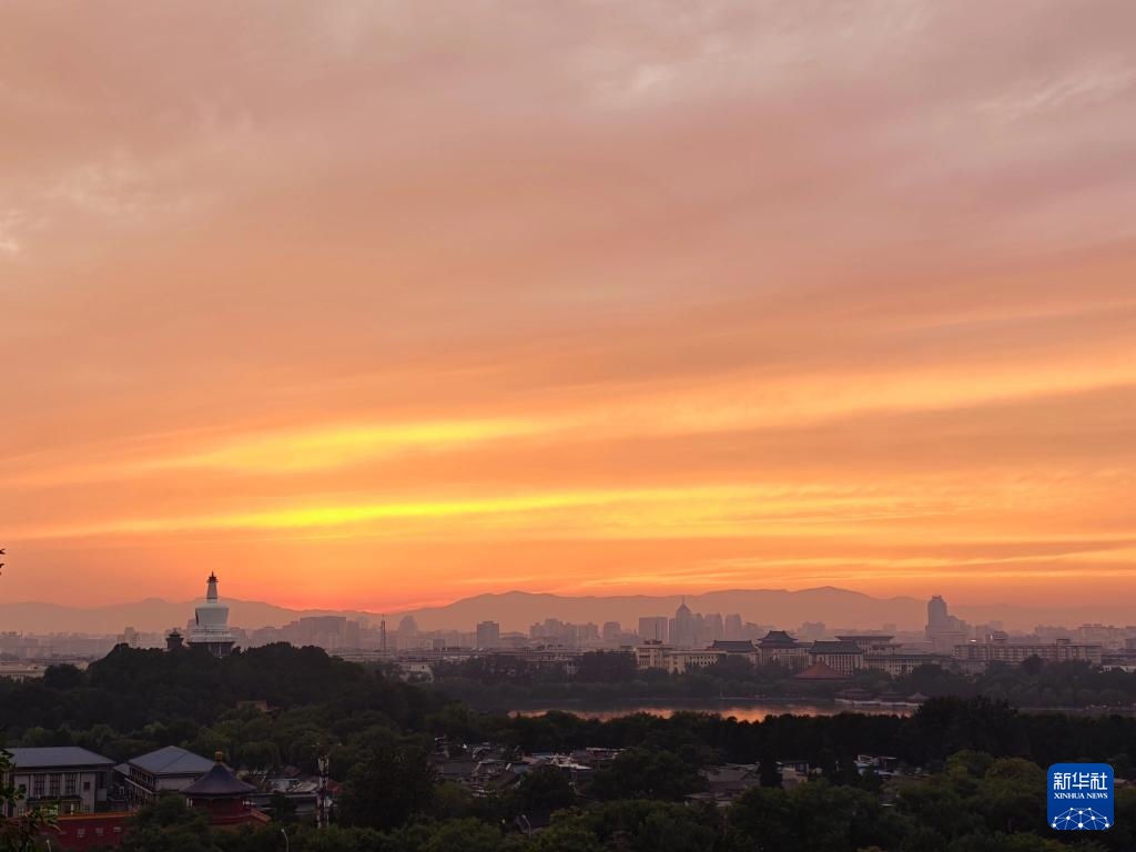 北京晚霞美如画