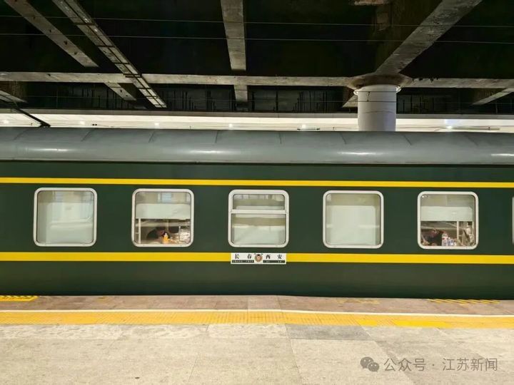长春至西安一列车推出自助餐