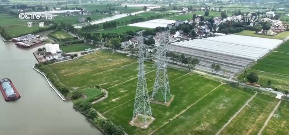 南方多地高温持续“在线” 暖心举措为劳动者送清凉保民生