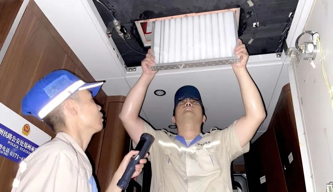 旅客列车如何通风？一文了解→