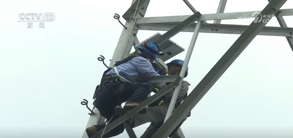南方多地高温持续“在线” 暖心举措为劳动者送清凉保民生