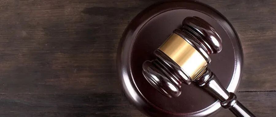 有企业推行“迟到=旷工”类规定 &nbsp;媒体：此举既会寒了员工的心，又失了企业的格