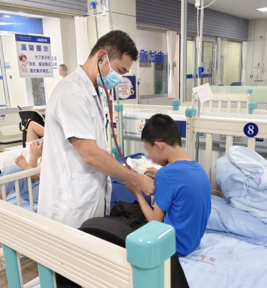 突然呼吸急促、头晕头痛……马上开学，男孩因赶作业出现呼吸性碱中毒！
