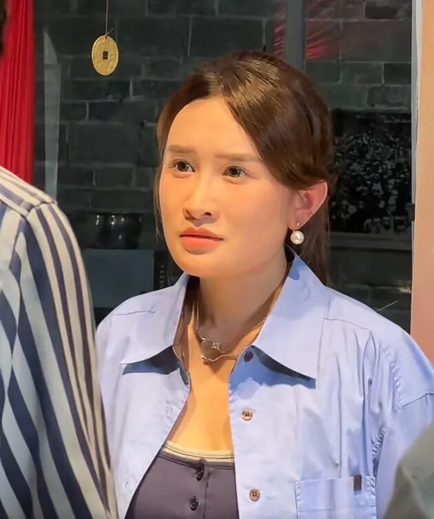 清华女博士回应“暑假兼职拍短剧一天睡3小时赚快钱”:前期多数零片酬 清华女博士回应“暑假兼职拍短剧一天睡3小时赚快钱”:前期多数零片酬