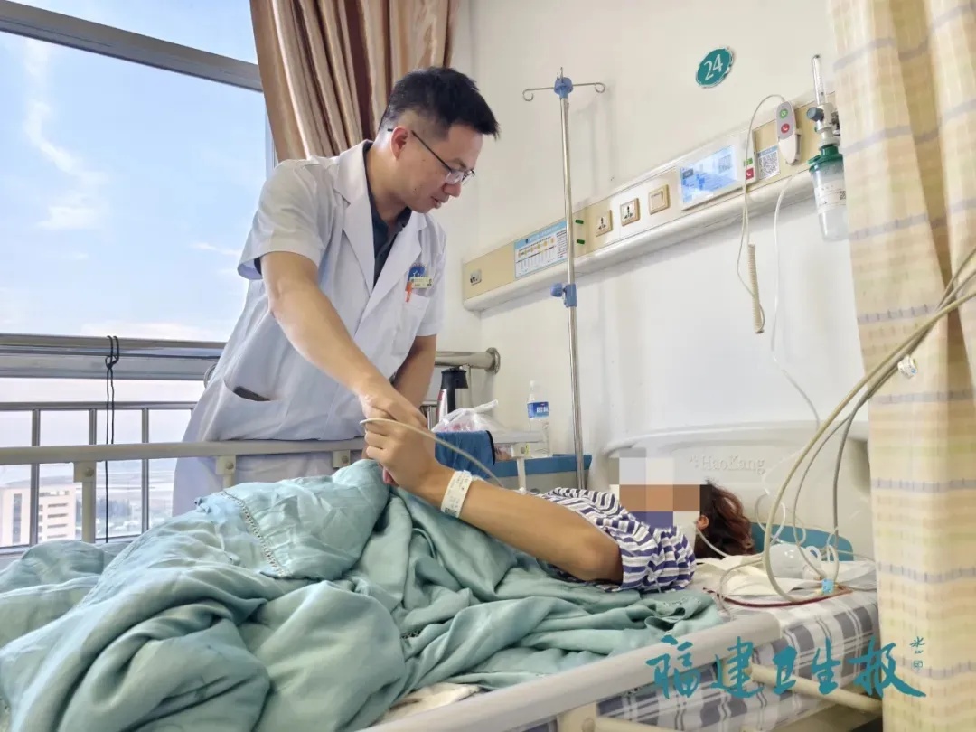 19岁小伙突然瘫痪！医生：这个常见动作害了很多人