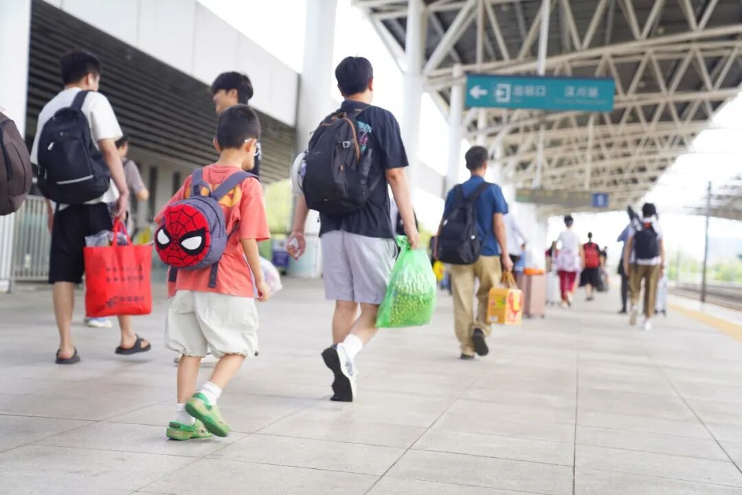 安检仪视角！颗颗分明的“小珠子”是什么