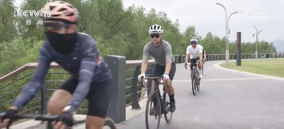 1.2亿元、6597.5万元、5961.8万元……全力“追新” “骑”出经济增长新引擎