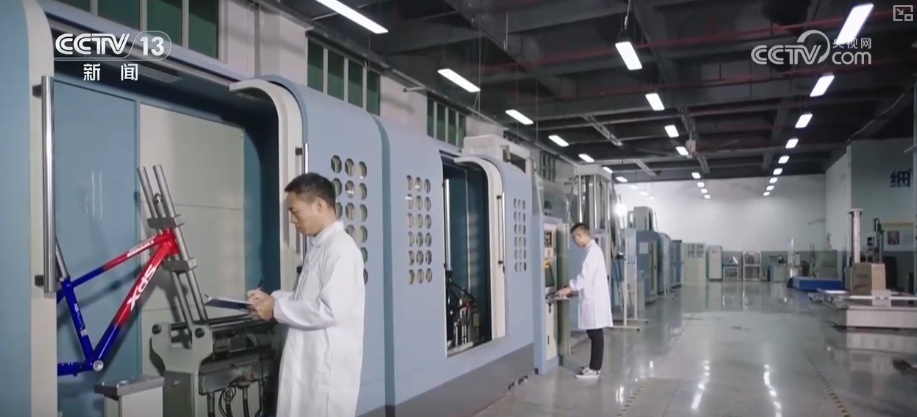 1.2亿元、6597.5万元、5961.8万元……全力“追新” “骑”出经济增长新引擎