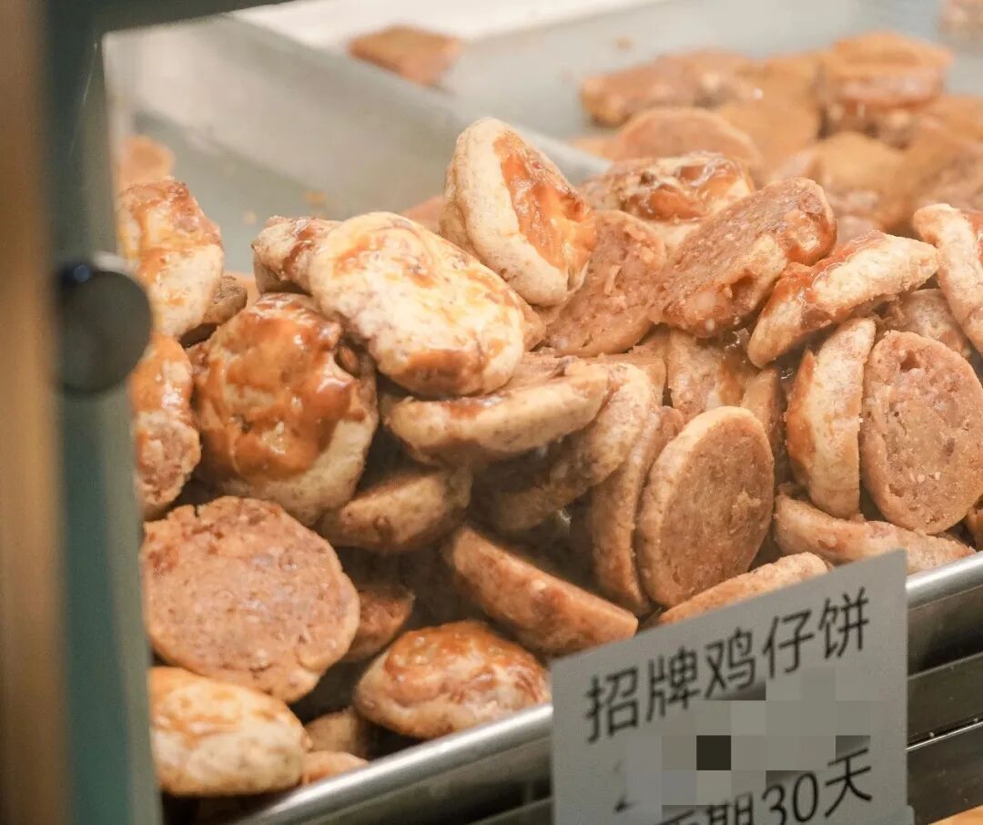 “求便宜又难吃的特产带给同事”，广东网友：这几种我从小吃到大，真的难吃！