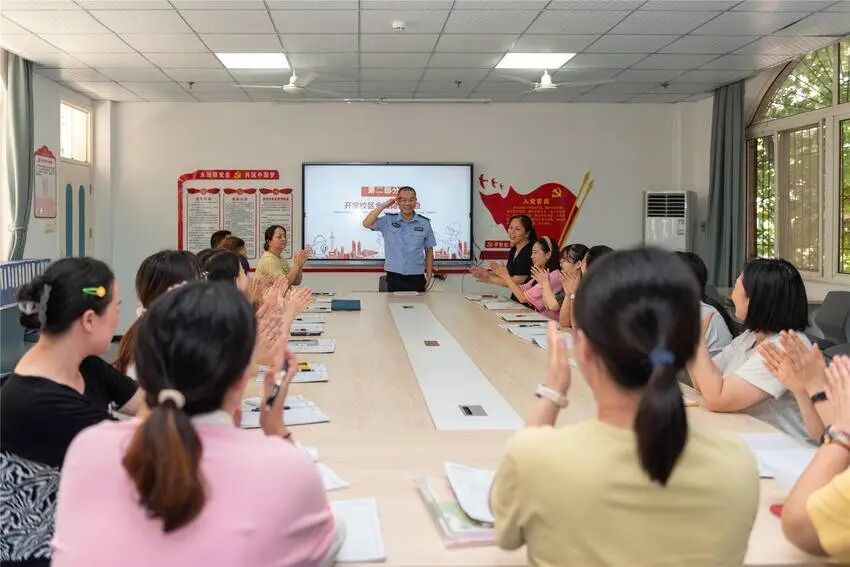 这个蜀黍的“强迫症”老师家长都喜欢