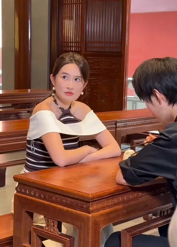 清华女博士拍短剧火了！一天狂拍20小时，多数剧零片酬，本人回应