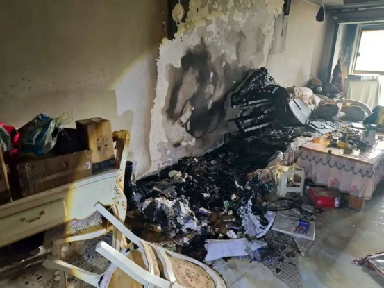 凌晨大火烧家，竟是因为这个“小透明”！