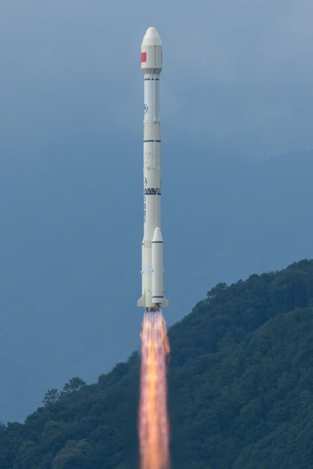 祝贺！试验二十九号卫星成功发射