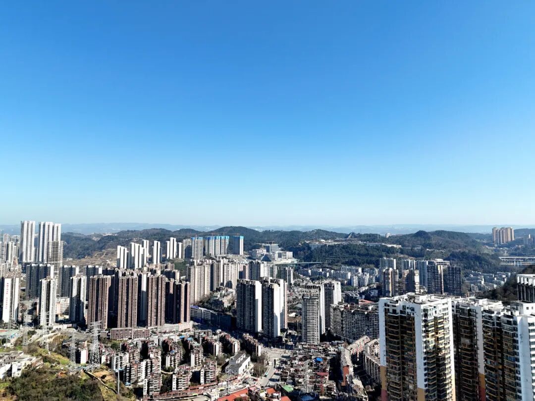 贵阳大风持续！