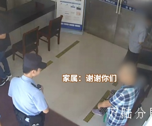 “这孩子真好！”奶奶一句话道出心窝里的暖