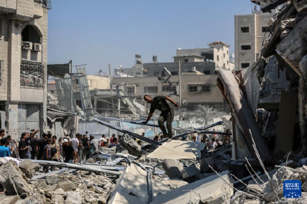 巴以冲突已持续700天 以军行动致加沙6.4万人死亡