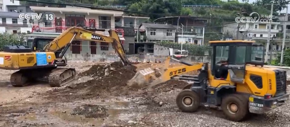 从环境“小整治”到村貌“大提升” “脏乱差”小村变身美丽乡村