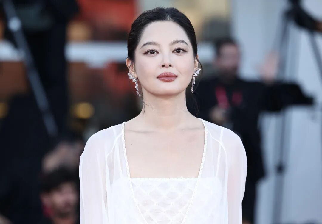 已确认！是女演员辛芷蕾！