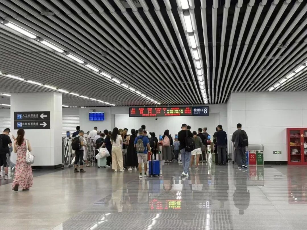 即日起，福田站可一线直达广州北！