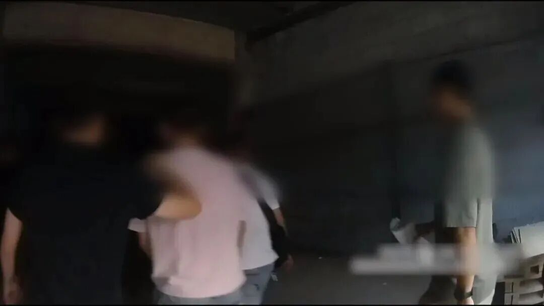别吸“笑气”！都抓了！金额超100万！