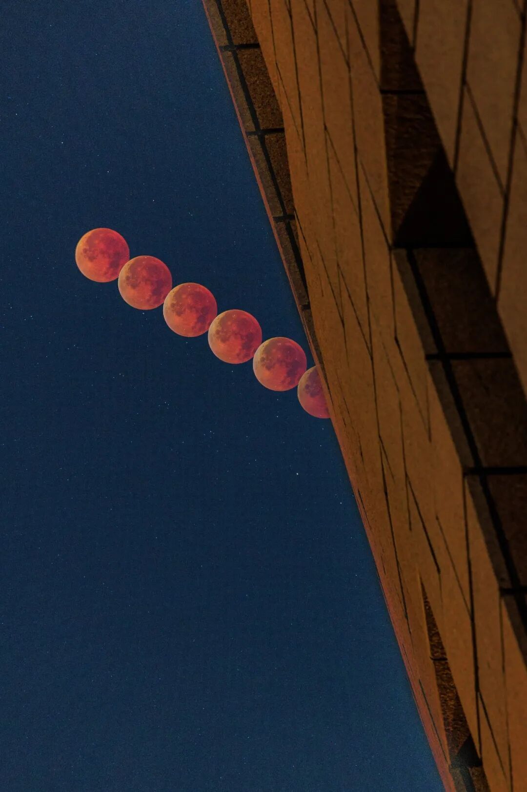 “高人在这！”高校“红月亮”接力……