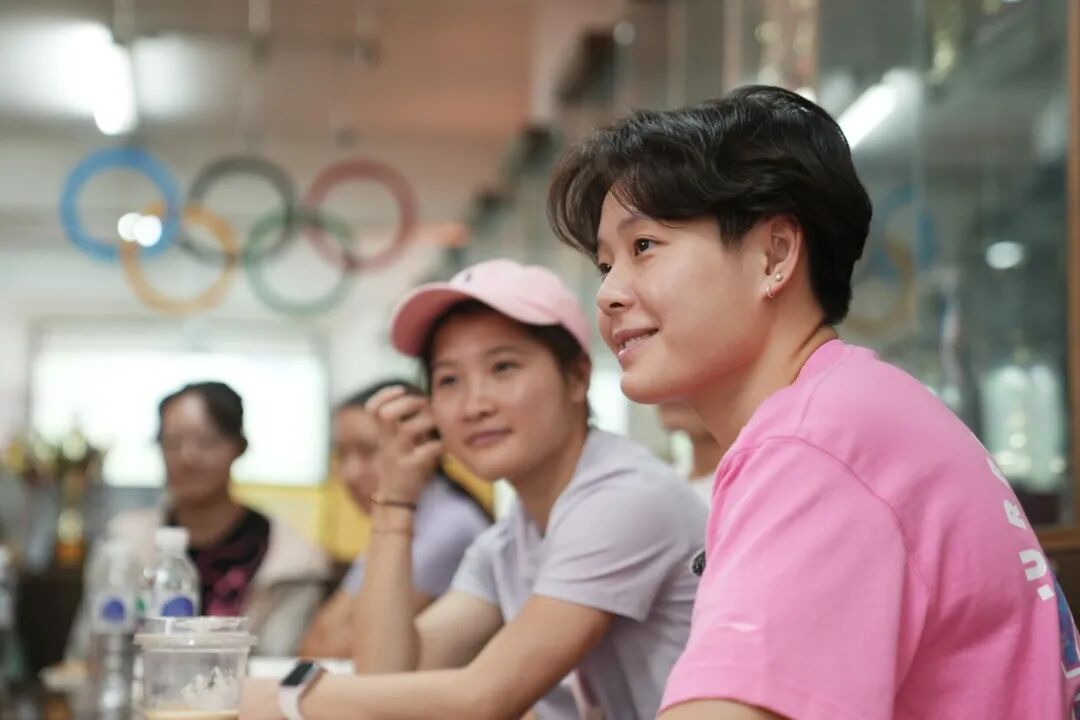 奥运冠军“变身”华工研究生!陈艺文:以学业释压助训,盼未来留校传技 奥运冠军“变身”华工研究生!陈艺文:以学业释压助训,盼未来留校传技