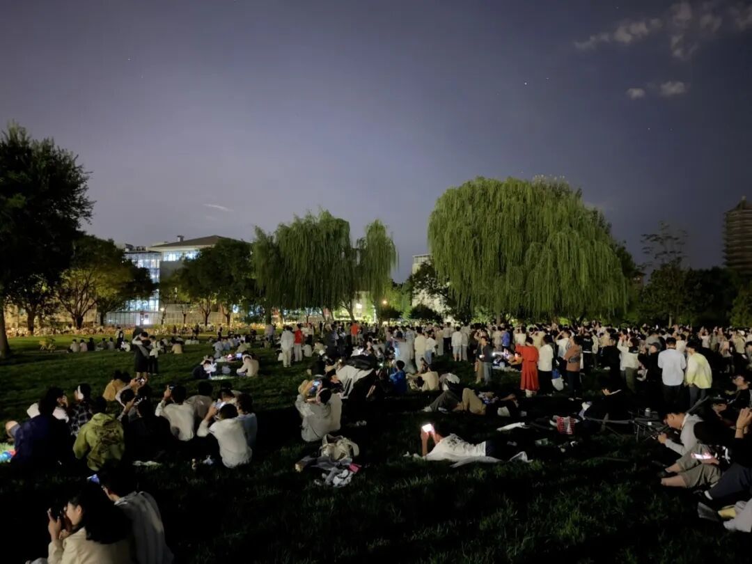 “高人在这！”高校“红月亮”接力……