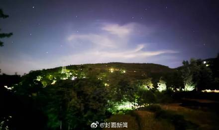 当地回应上万人到村里抓蝉：“根本抓不完”