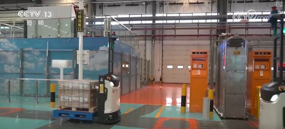 “世界工厂”→“全球供应链枢纽”,升级!“数”读供应链数字化转型“加速跑” “世界工厂”→“全球供应链枢纽”,升级!“数”读供应链数字化转型“加速跑”