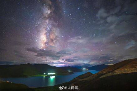 期待！看完月全食再看流星雨