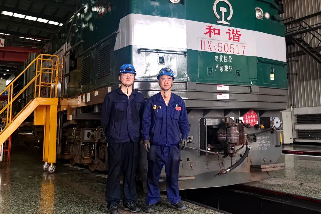 “00后”小伙当师傅了？有的比徒弟小30岁！