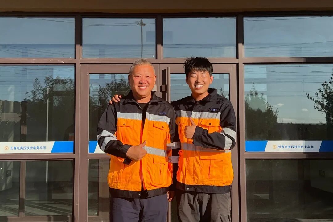 “00后”小伙当师傅了？有的比徒弟小30岁！