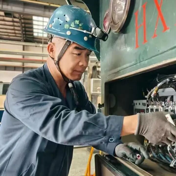 “00后”小伙当师傅了？有的比徒弟小30岁！