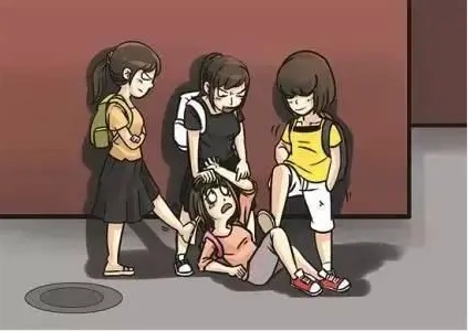 “跪地、踩头、扇耳光”9名霸凌者打人后嚣张比“耶”，全部进去！