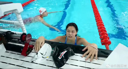 余依婷夺全锦赛个人第五金