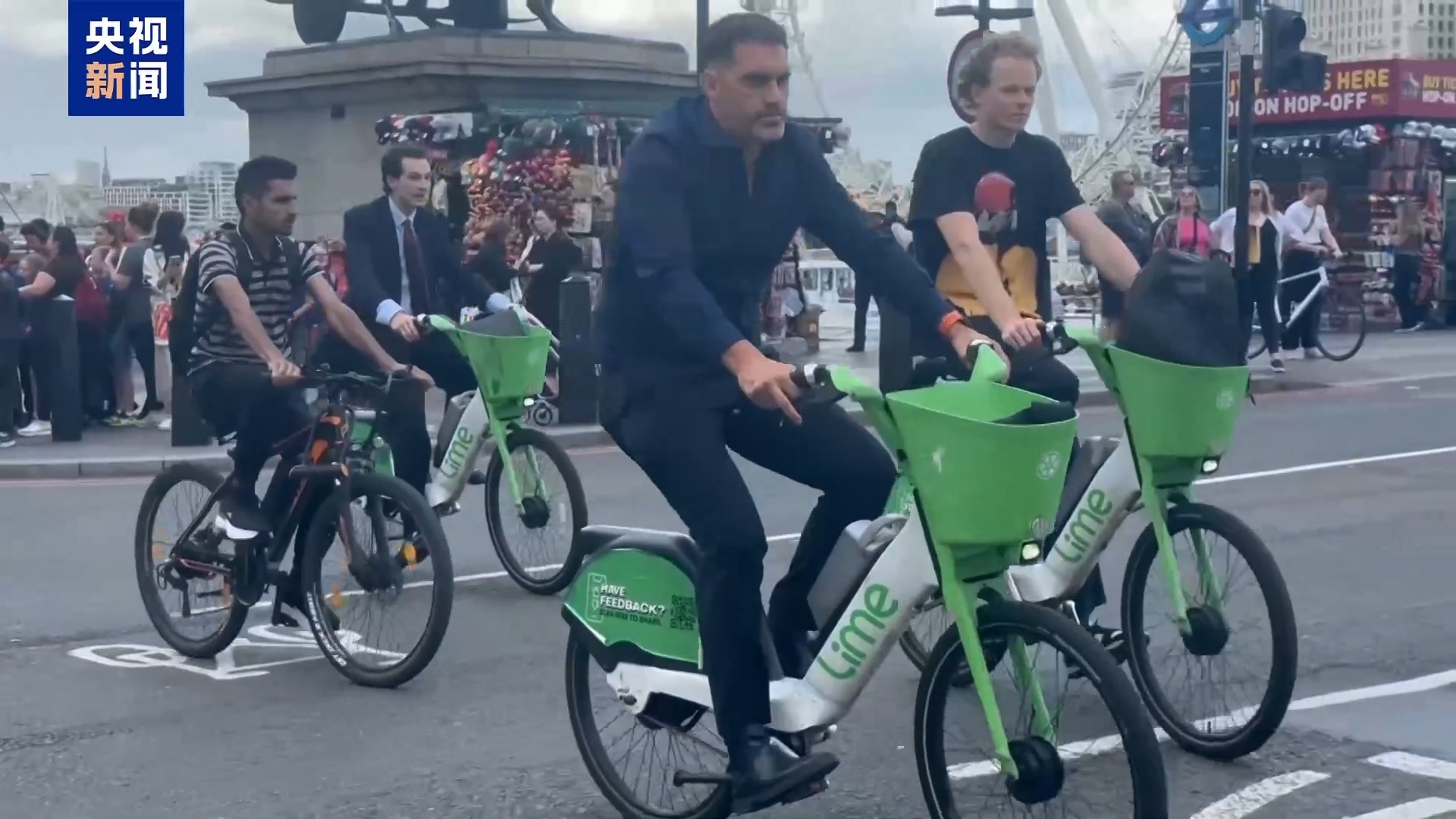 英国伦敦地铁罢工持续 市长呼吁骑车出行