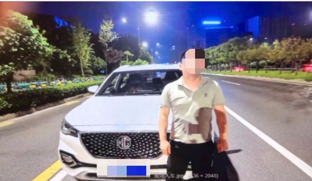 成都交警:他们,12分没了! 成都交警:他们,12分没了!