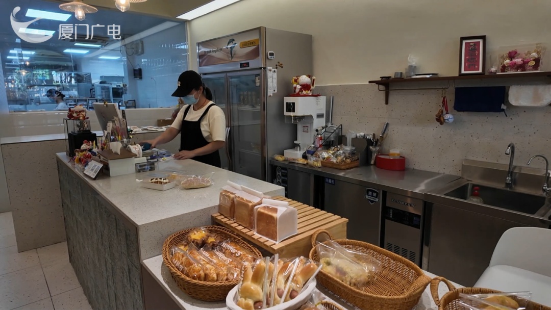 “生”字食品走红！生椰、生可乐、生吐司……到底“生”在哪儿？