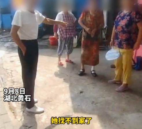 “这不是我儿子，我要他坐牢！”