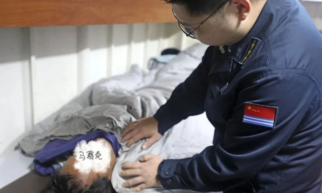 成功营救！这次是军舰