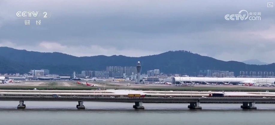 数据见证“硬实力”!7座机场,一年间!大湾区“世界级机场群”蓝图日渐清晰 数据见证“硬实力”!7座机场,一年间!大湾区“世界级机场群”蓝图日渐清晰