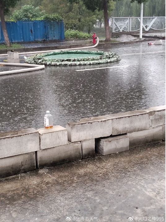 上海降温有消息！就在这5个区已经被暴雨淋头…