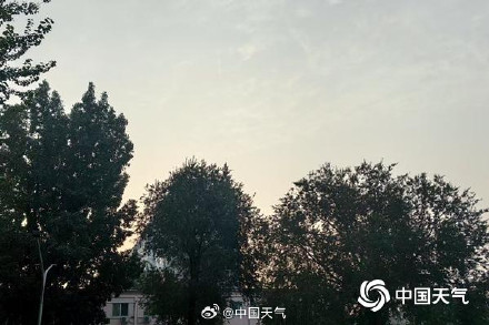 北京今天晴转阴最高温29℃ 傍晚前后有分散性雷阵雨并伴强对流 北京今天晴转阴最高温29℃ 傍晚前后有分散性雷阵雨并伴强对流