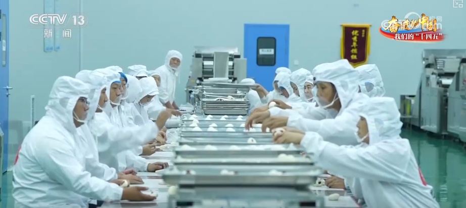 传统年馍玩转“72变”！舌尖上的美食、指尖上的艺术撬动亿元大市场